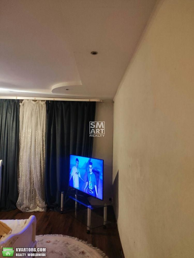 Rent out 1-room apartment. Киев, отрадный проспект — photo 1