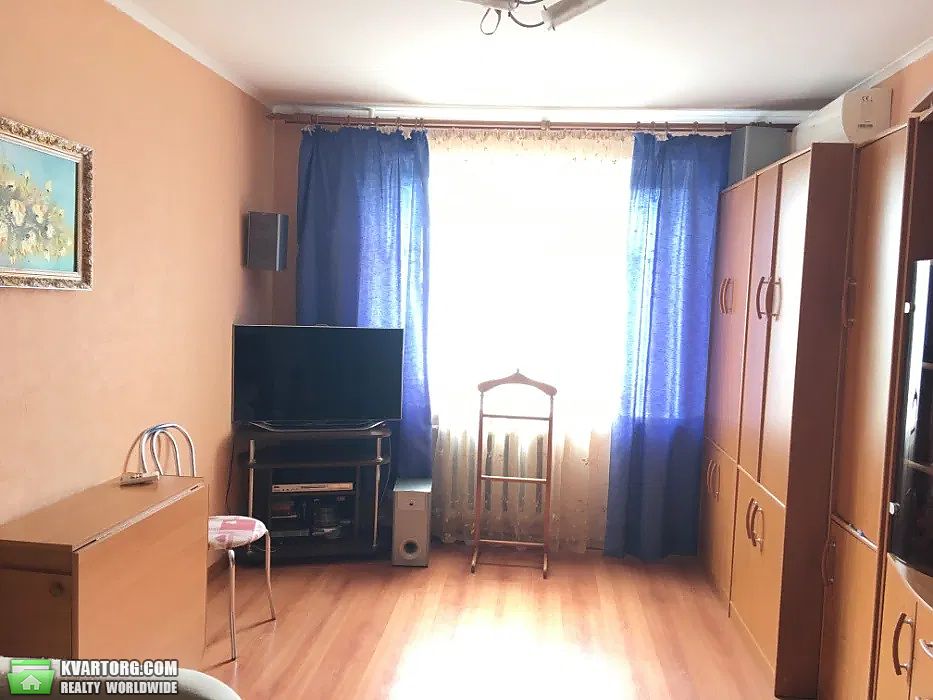 Sell 2-room apartment. Киев,  Липковского — photo 3