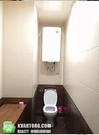 Rent out 2-room apartment. Киев,  Лобачевского — photo 2
