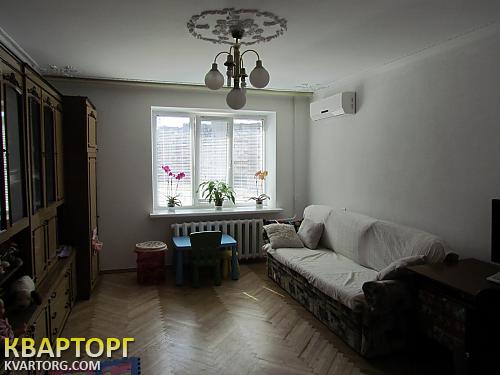 Rent out 2-room apartment. Киев,  Ахматовой — photo 2