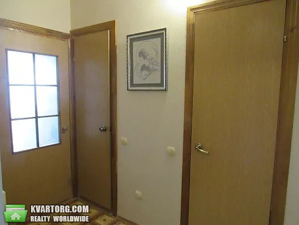 Sell 2-room apartment. Киев,  Ломоносова — photo 2