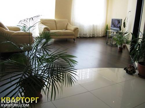 Rent out 3-room apartment. Одесса, Тенистая — photo 1