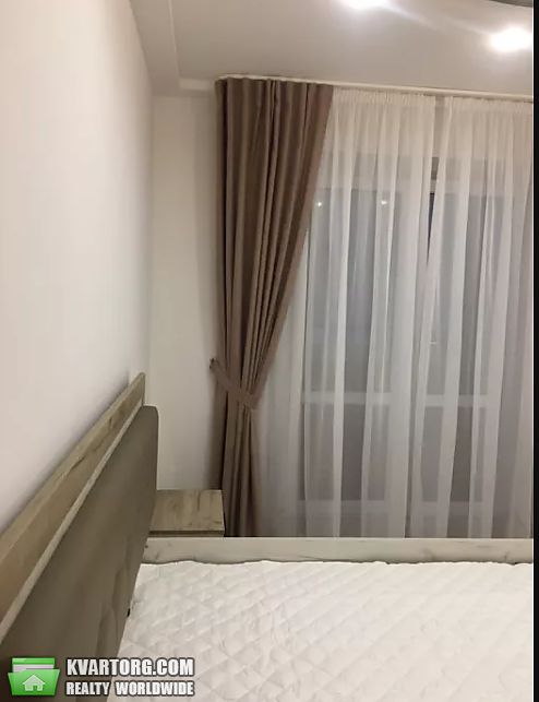 Rent out 2-room apartment. Киев, ул. Бучмы — photo 5