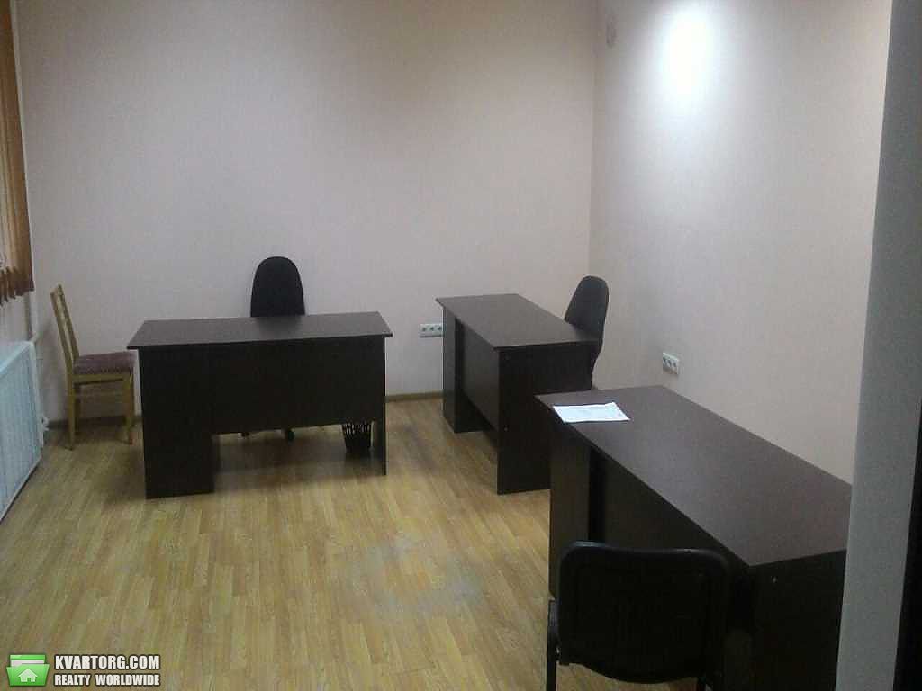 Rent out office. Киев,  Владимирская — photo 1