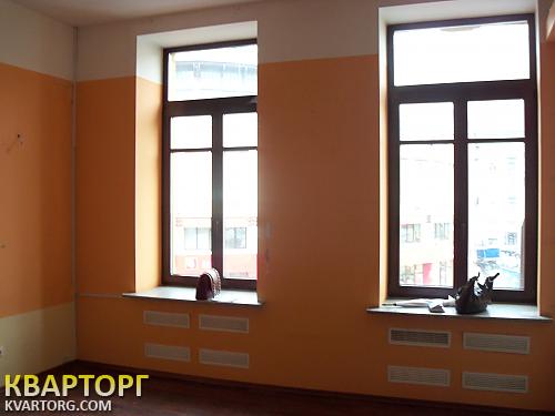 Rent out shop. Киев,  Бессарабская пл — photo 2