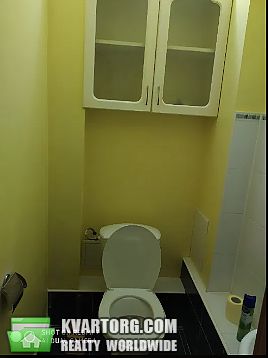 Rent out 3-room apartment. Киев, Урловская — photo 9