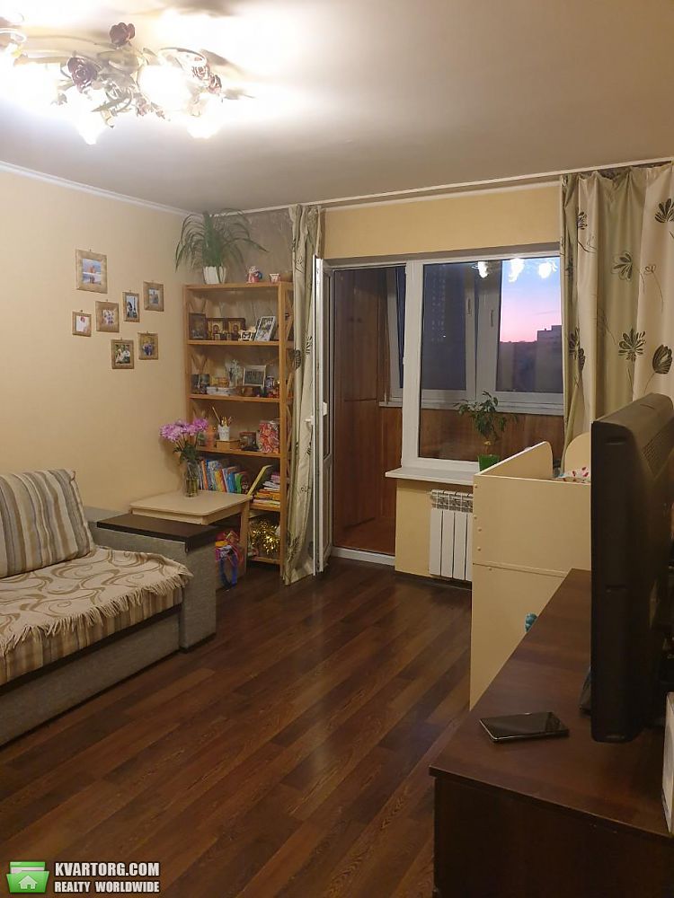 Sell 1-room apartment. Киев,  Волгоградская — photo 1