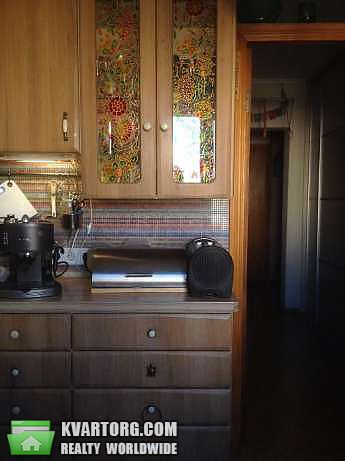 Rent out 2-room apartment. Киев,  Бажана — photo 2