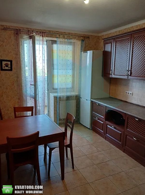 Rent out 2-room apartment. Днепропетровск, Братів Горобців — photo 2