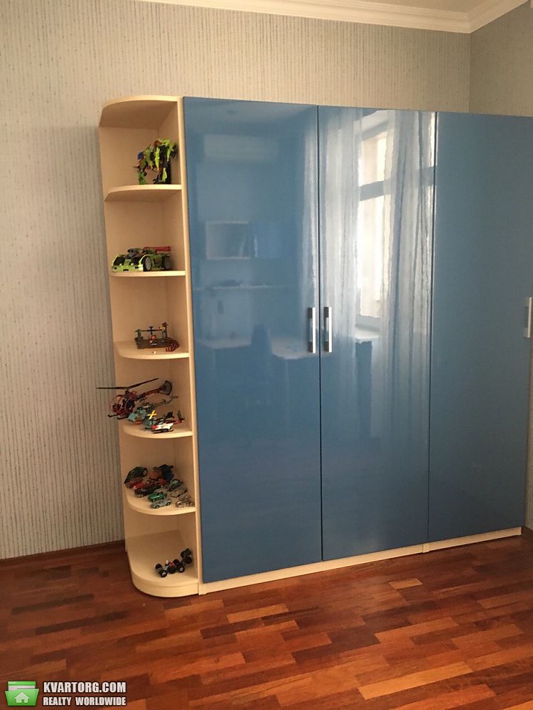 Sell 4-room apartment. Донецк, Панфилова — photo 3
