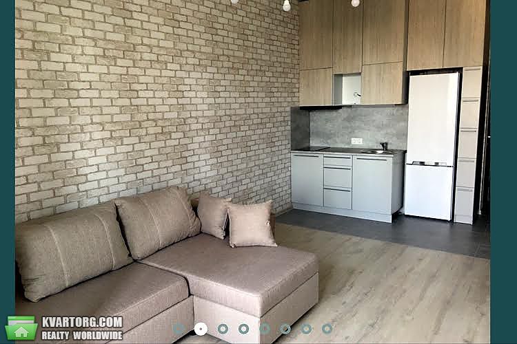 Rent out 1-room apartment. Киев, Евгения Коновальца — photo 3