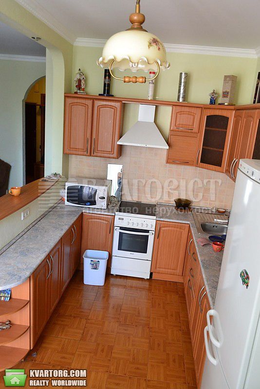 Rent out 4-room apartment. Киев,  Жилянская — photo 2