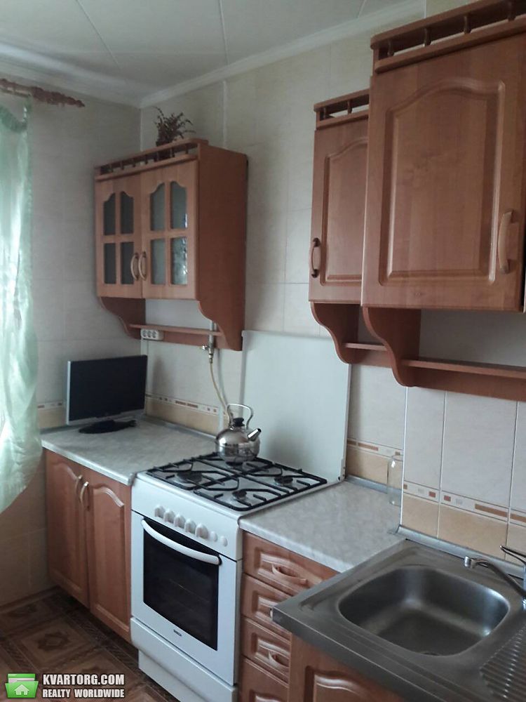 Rent out 2-room apartment. Одесса, 1 мая — photo 1