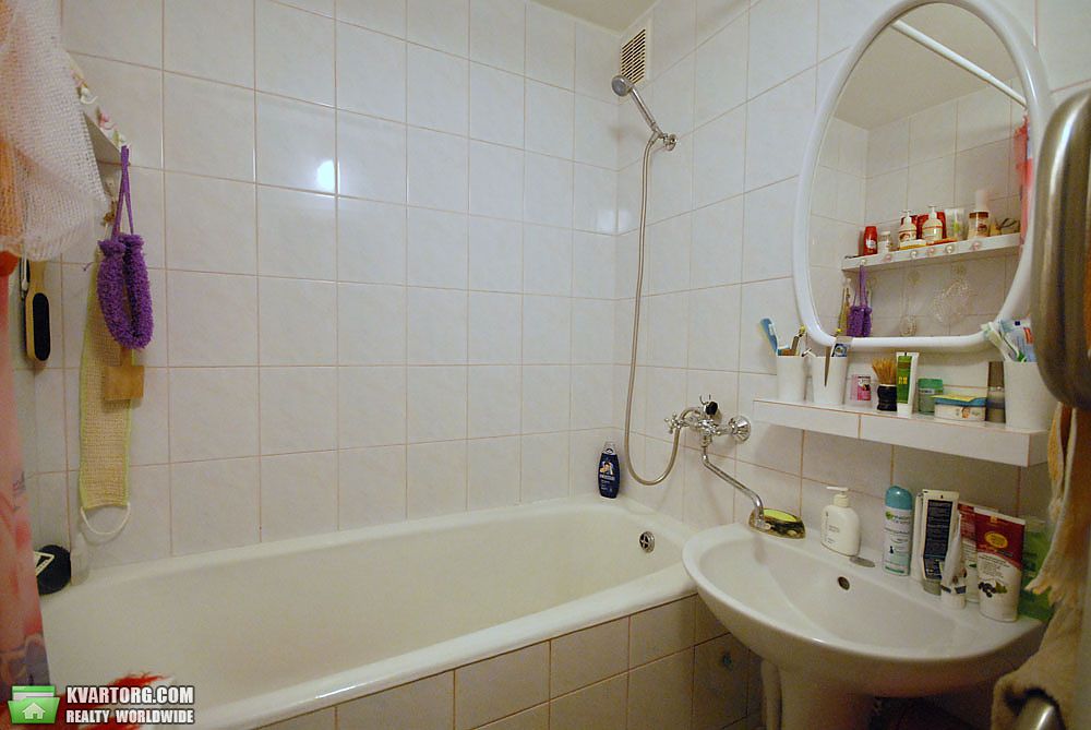 Sell 3-room apartment. Киев,  Декабристов — photo 4
