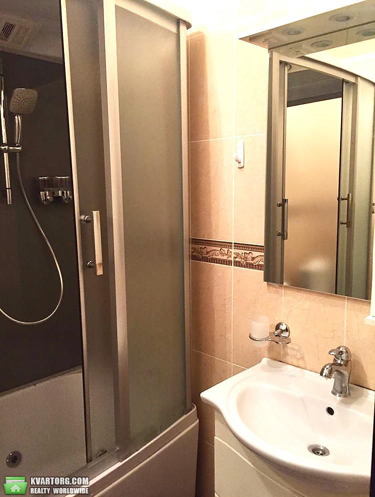 Rent out 3-room apartment. Киев,  Голосеевский пр — photo 9
