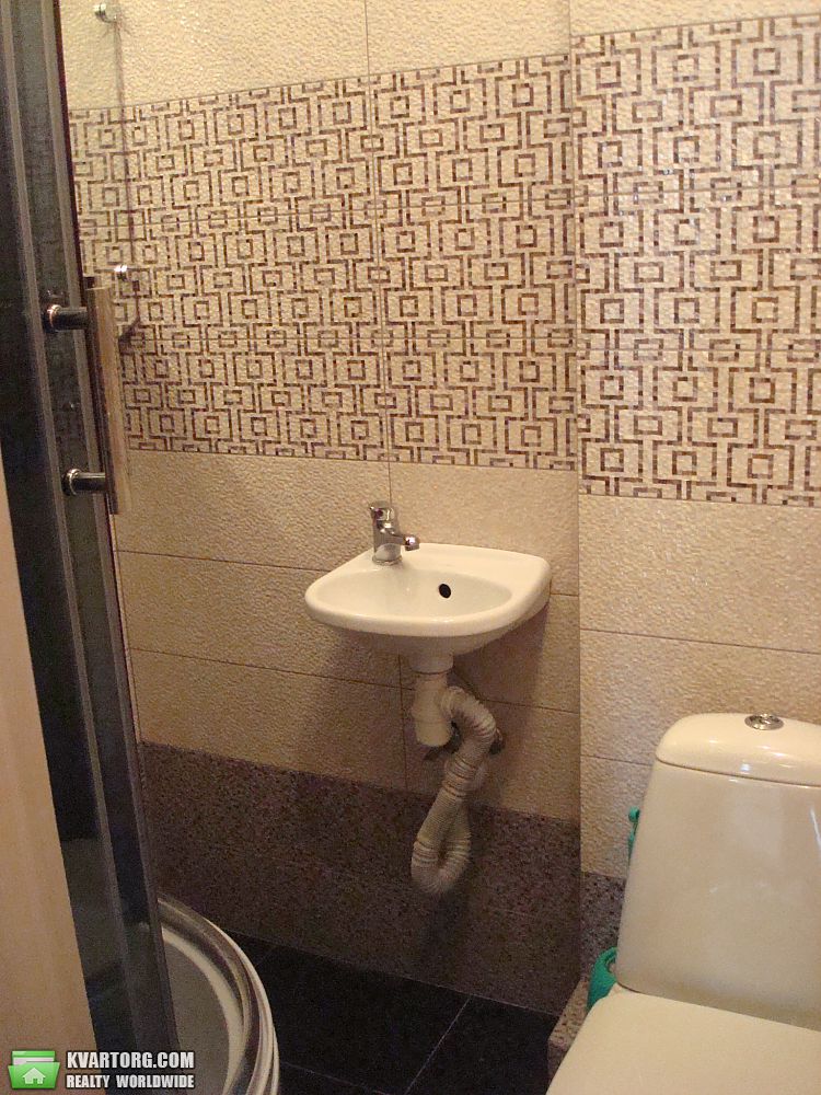 Rent out 1-room apartment. Киев,  Мичурина — photo 6