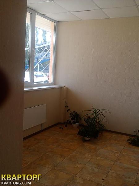 Rent out office. Киев,  Жилянская — photo 1