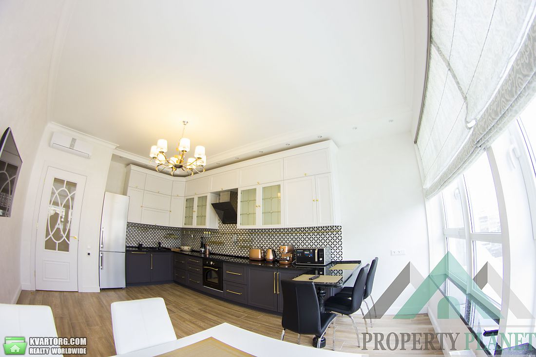 Rent out 4-room apartment. Киев,  Кловский спуск — photo 4