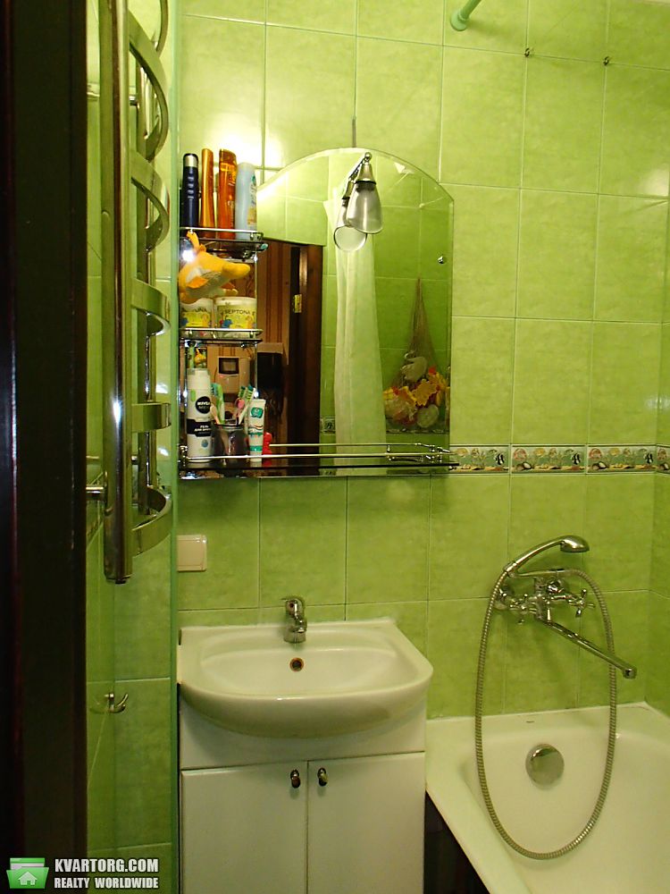 Rent out 2-room apartment. Киев, Картвилишвили — photo 2