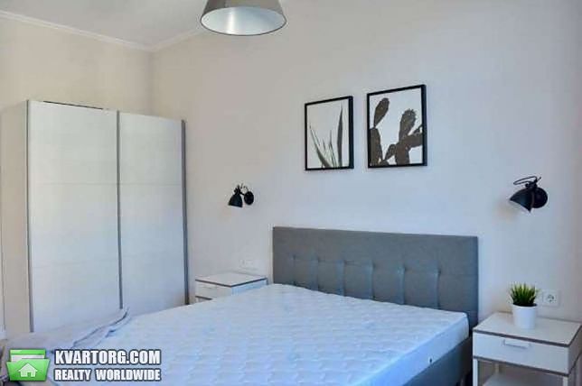 Rent out 2-room apartment. Киев, Анри Барбюса ул. — photo 2