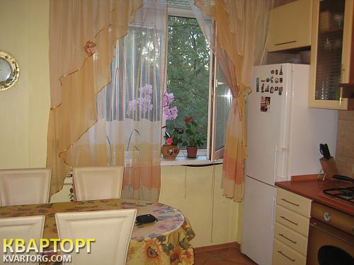 Sell 2-room apartment. Киев,  Петровского — photo 3