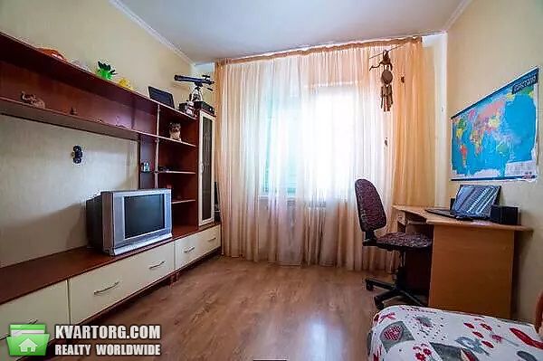 Sell 2-room apartment. Киев,  Милославская — photo 5