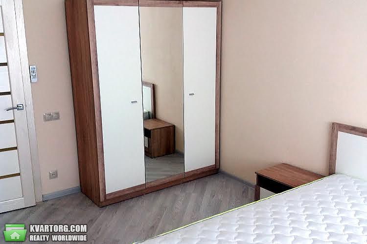 Rent out 1-room apartment. Киев,  Донца — photo 4