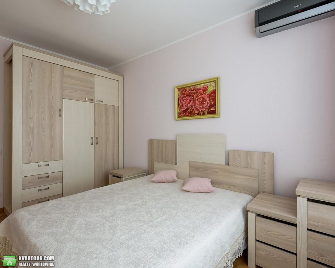 Rent out 2-room apartment. Киев,  Подвысоцкого — photo 8