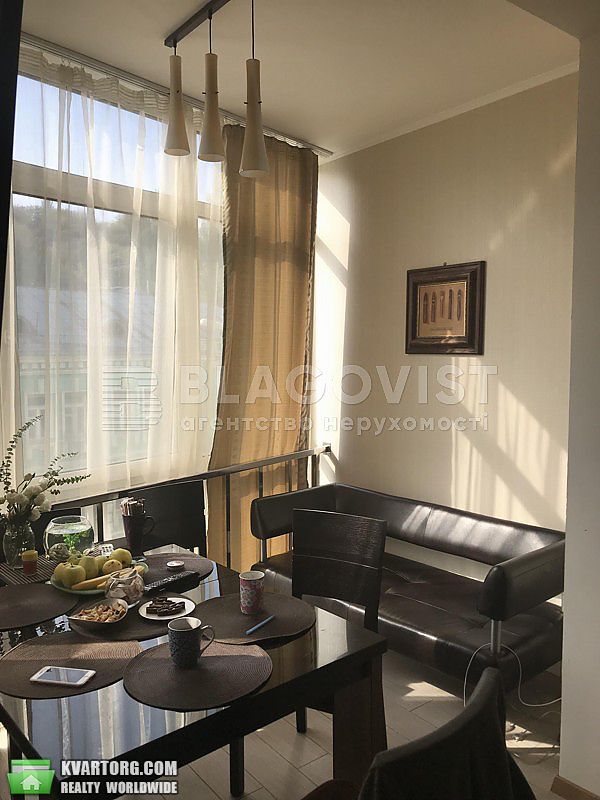 Sell 4-room apartment. Киев,  Введенская — photo 1