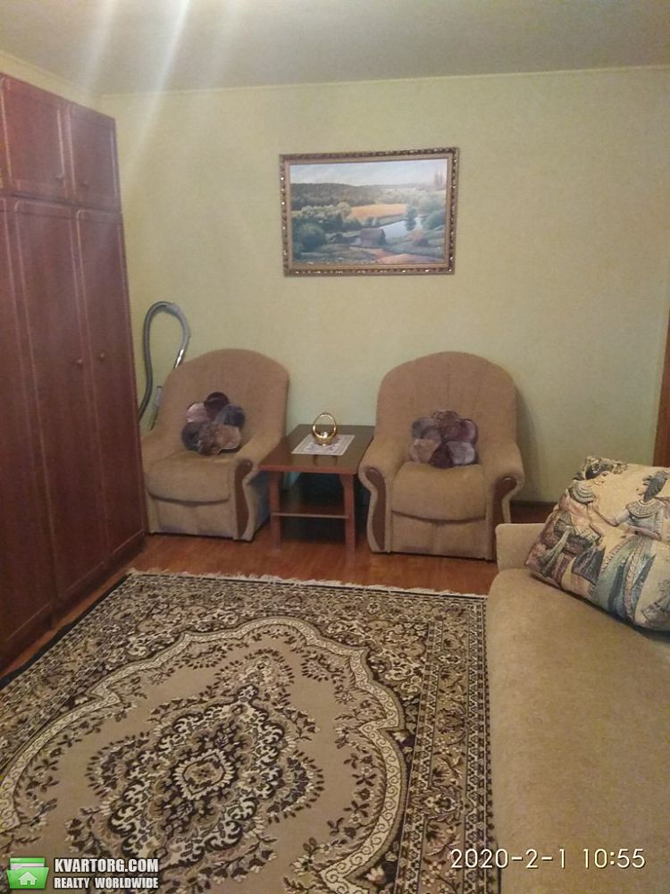 Rent out 3-room apartment. Киев,  Срибнокильская — photo 6