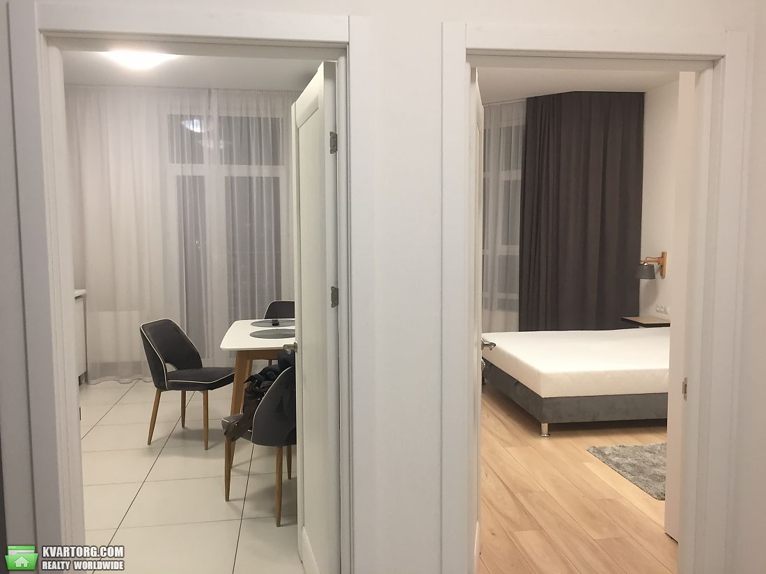 Rent out 1-room apartment. Киев,  Саперное поле — photo 10
