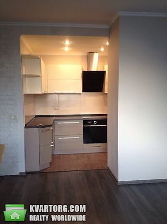 Rent out 2-room apartment. Киев,  Пчелки — photo 3