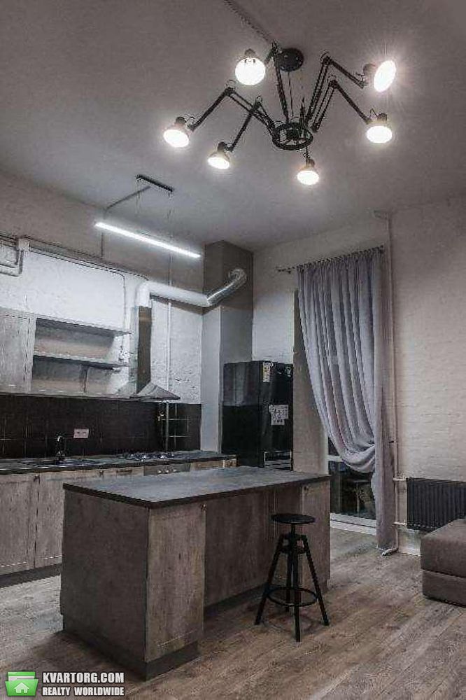 Rent out 2-room apartment. Киев,  Бассейная — photo 2