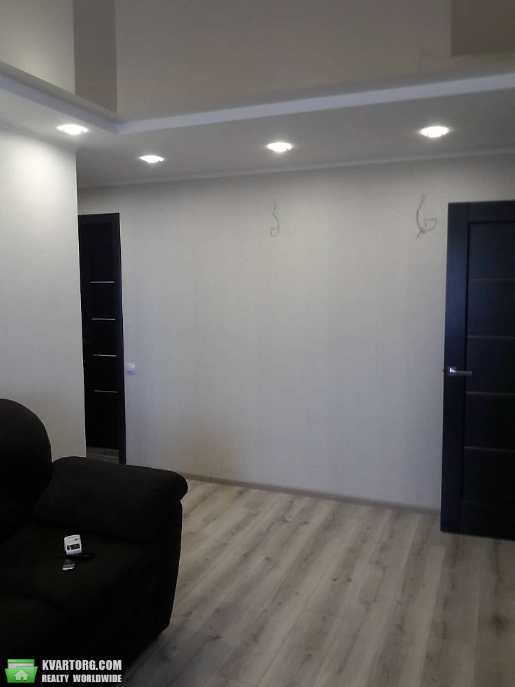 Sell 3-room apartment. Днепропетровск, Титова — photo 9