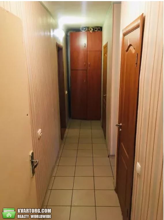 Rent out 2-room apartment. Киев,  Антонова — photo 2