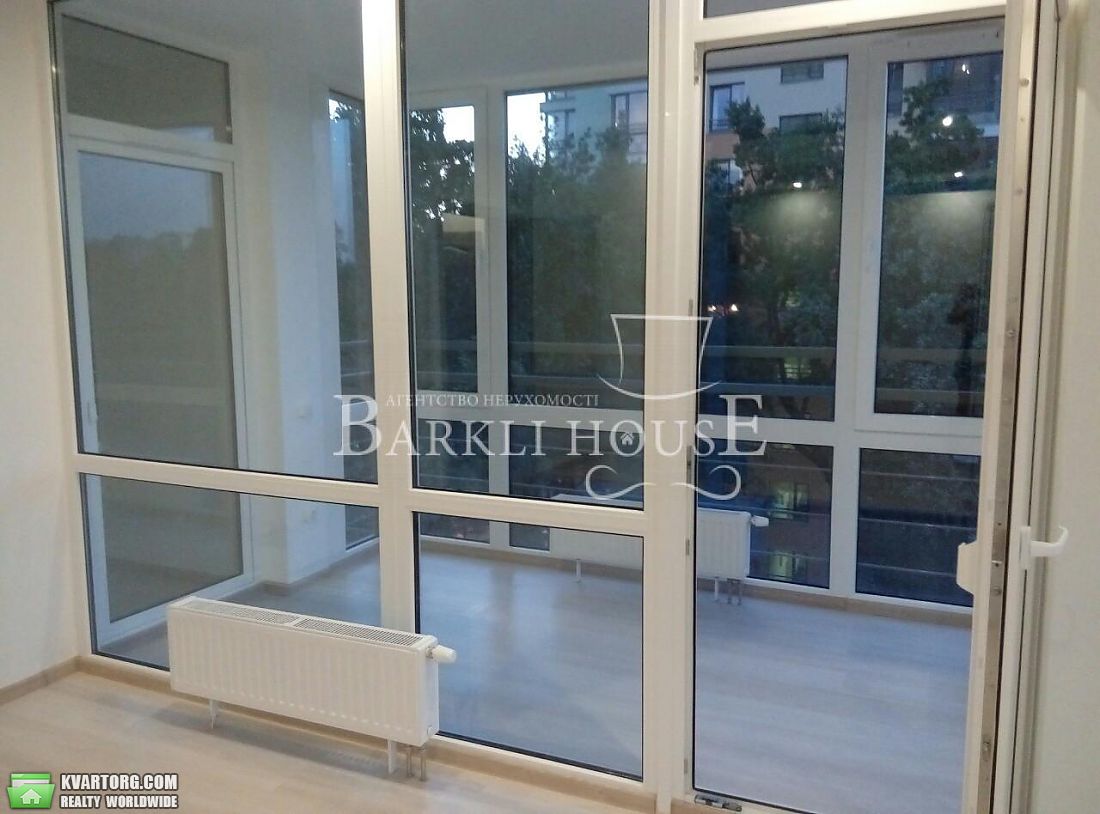 Rent out 2-room apartment. Киев,  Петрицкого — photo 4
