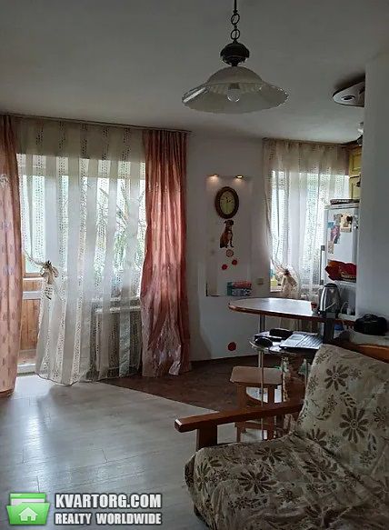 Sell 3-room apartment. Киев,  Бурмистенко — photo 1