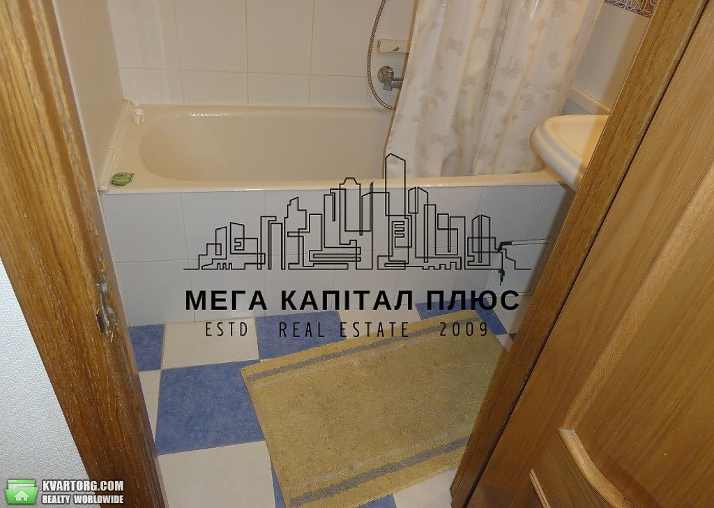 Rent out 3-room apartment. Киев,  Бажана — photo 10