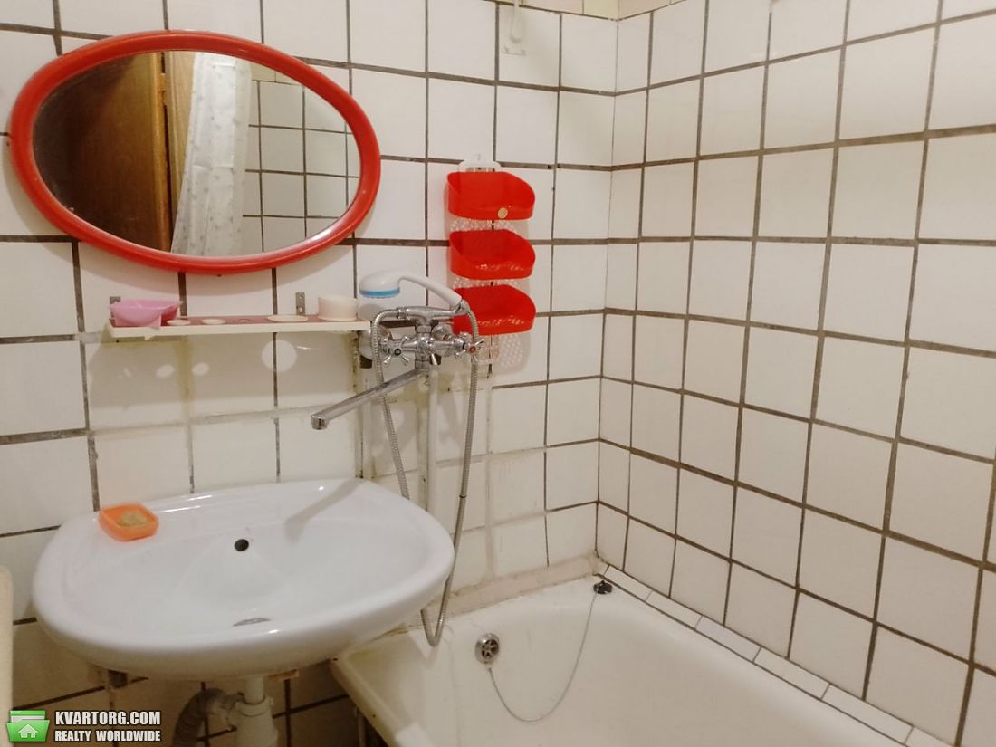 Rent out 2-room apartment. Днепропетровск,  Ушакова — photo 4