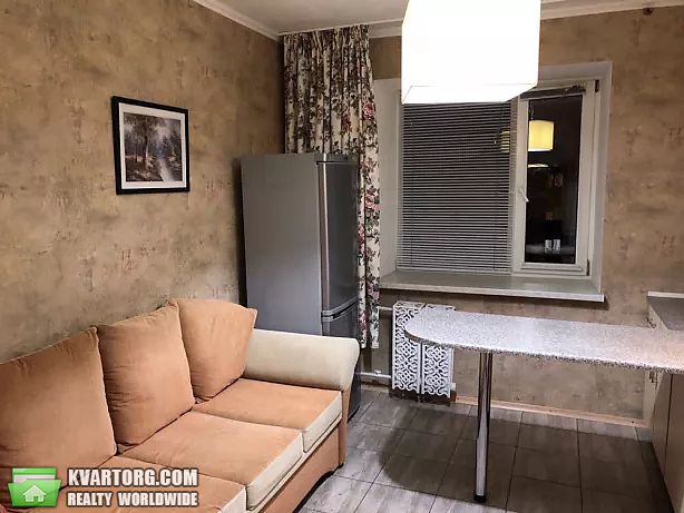Rent out 1-room apartment. Киев,  Бажана — photo 1