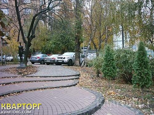 Sell 3-room apartment. Киев,  Богдана Хмельницкого — photo 4