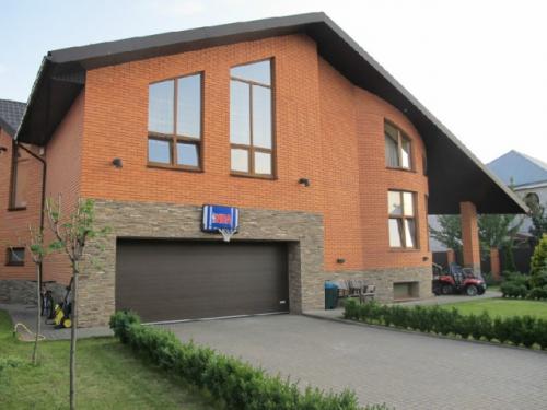 Rent out house. Киевская обл., Гатное — photo 1