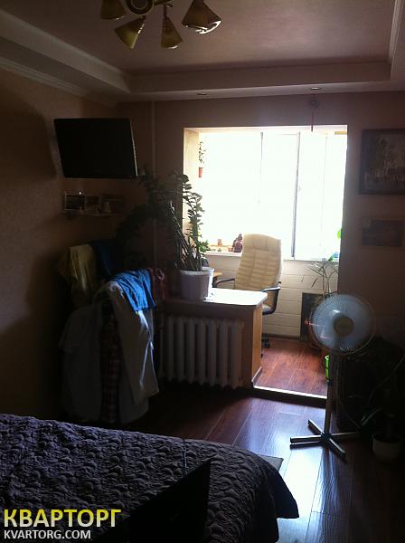 Sell 2-room apartment. Днепропетровск,  Калиновая — photo 1