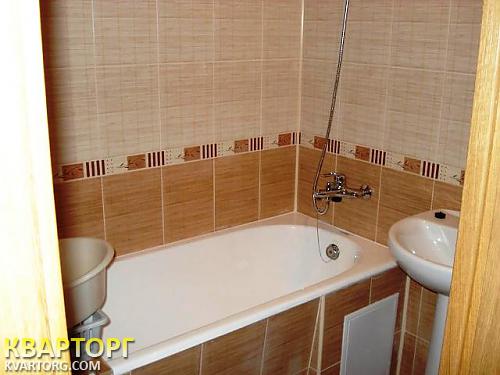 Rent out 4-room apartment. Киев,  Соломенская пл — photo 3
