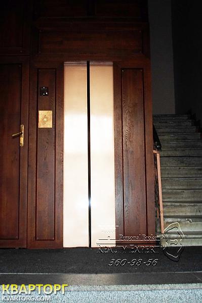 Sell 4-room apartment. Киев,  Рейтарская — photo 10
