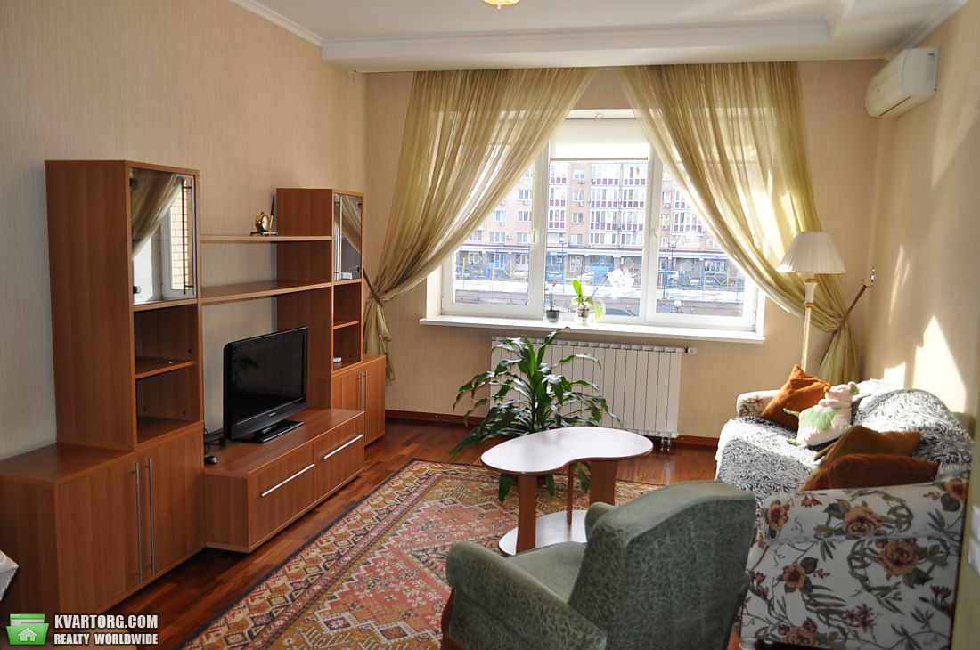 Rent out 2-room apartment. Киев, Героев Сталинграда пр — photo 2