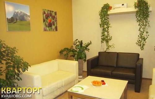 Rent out office. Киев, Жилянская — photo 2