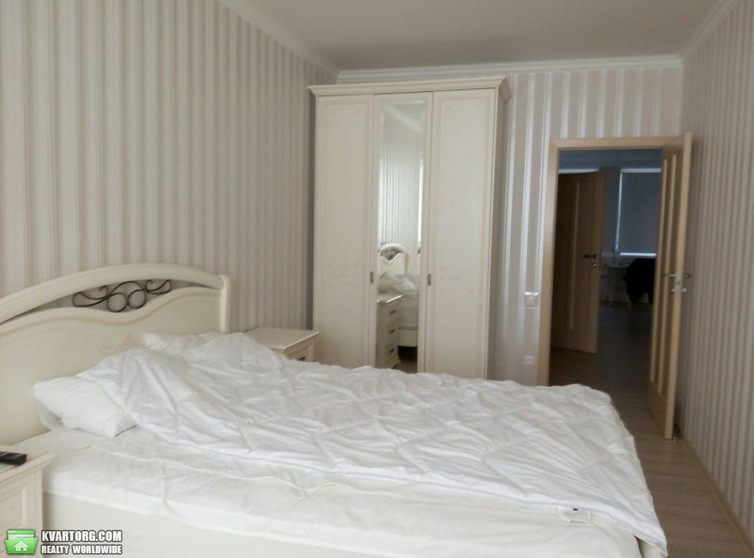 Rent out 3-room apartment. Киев,  Ирининская — photo 5