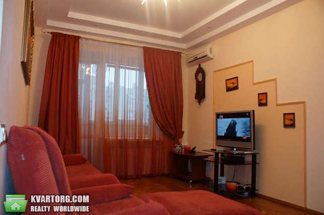 Rent out 2-room apartment. Киев,  Большая Васильковская — photo 1