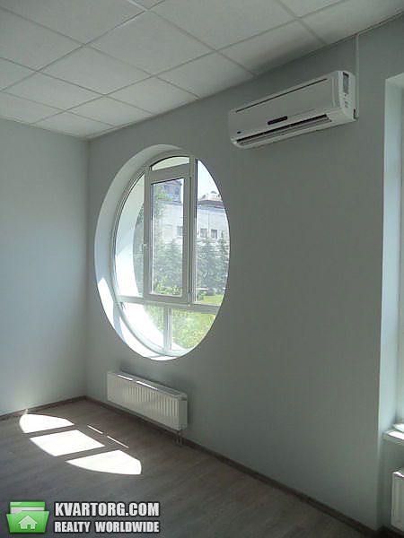 Rent out office. Киев, Кловский спуск — photo 2